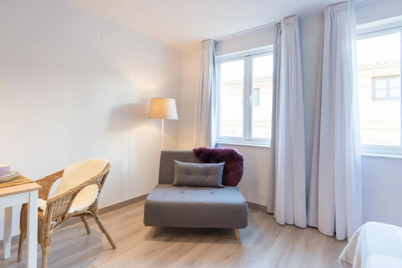 Ferienwohnung Urbe10 Atarazanas Premium Loft  Málaga