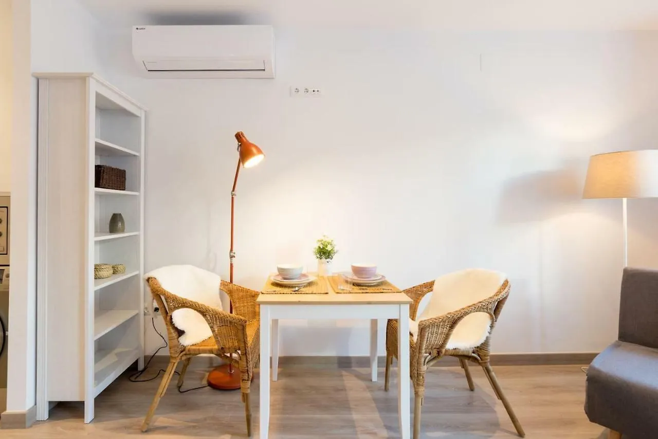 Ferienwohnung Urbe10 Atarazanas Premium Loft  Málaga Spanien
